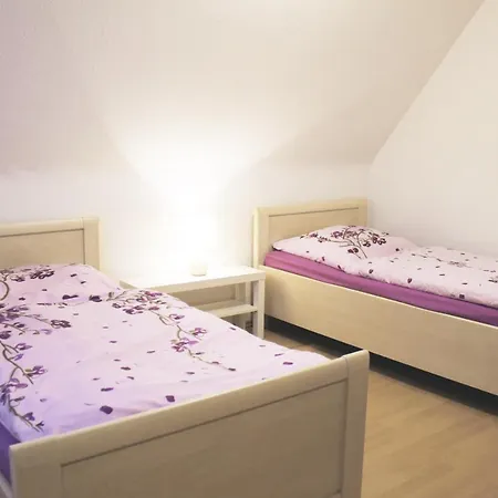 Haus Sperbermühle 2* Laatzen